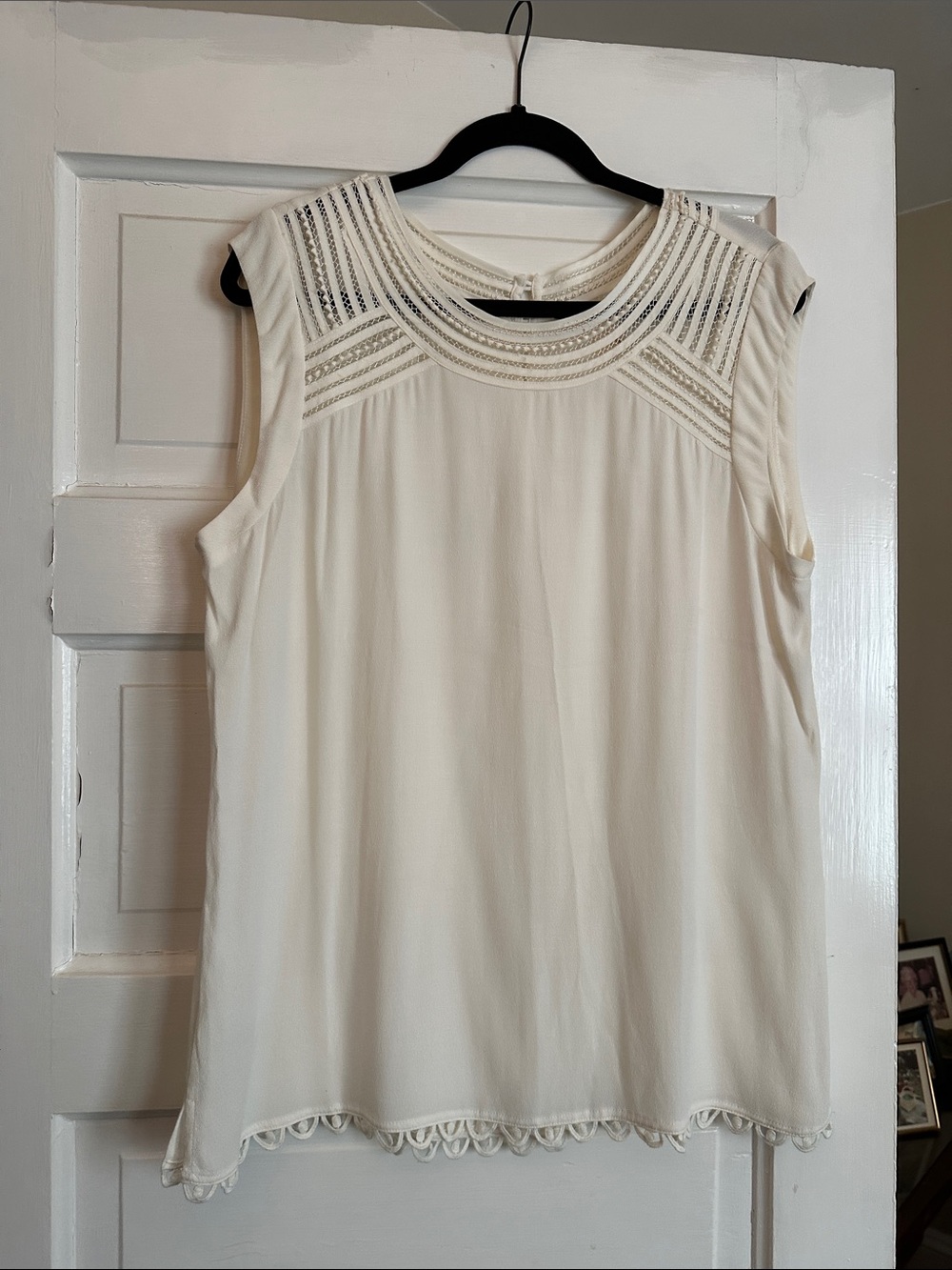 Meadow Rue Ivory Sleeveless Blouse with Lace Yoke